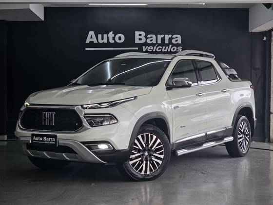 FIAT TORO 2.2 TURBO DIESEL RANCH 4WD AT9